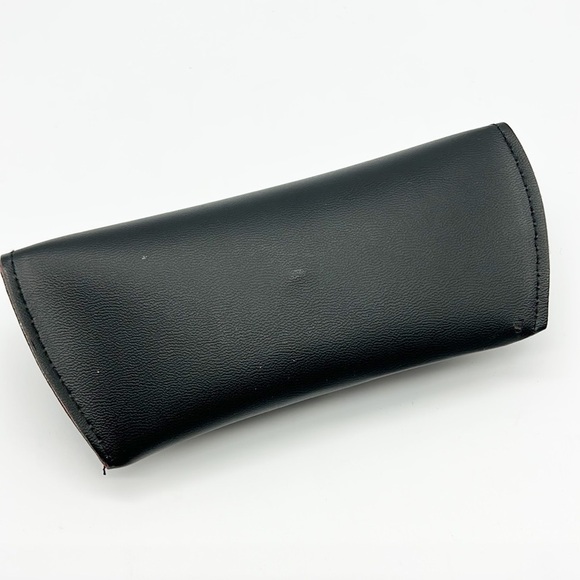 Ray Ban Sunglass Eyewear Case Black with Red Interior - Picture 2 of 7
